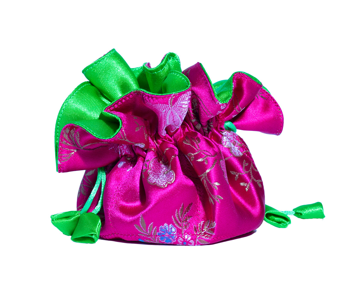 Vaginal Kung Fu® Yoni Egg Kit + Salonette